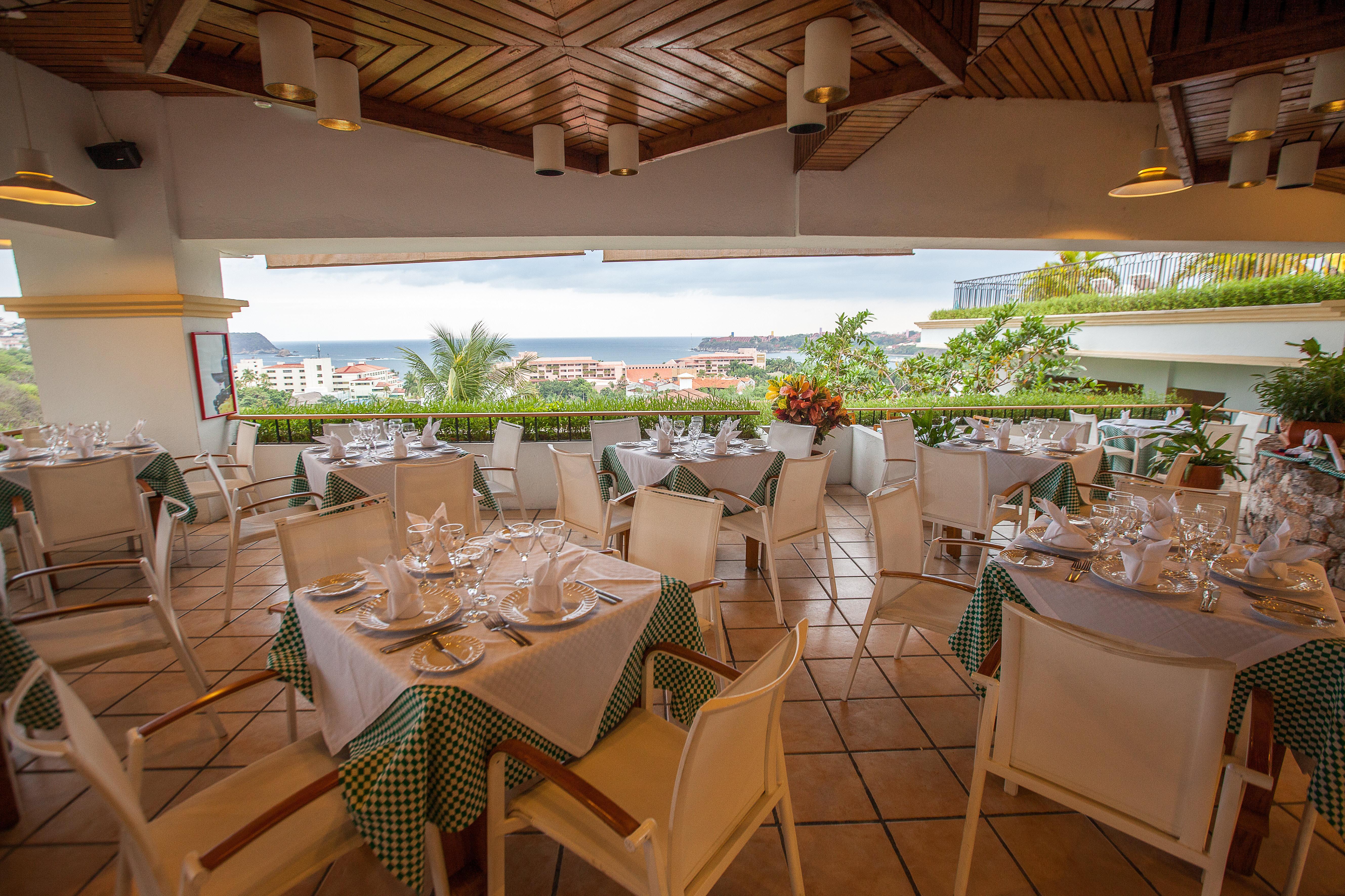 Park Royal Beach Huatulco Hotel Tangolunda Exterior photo