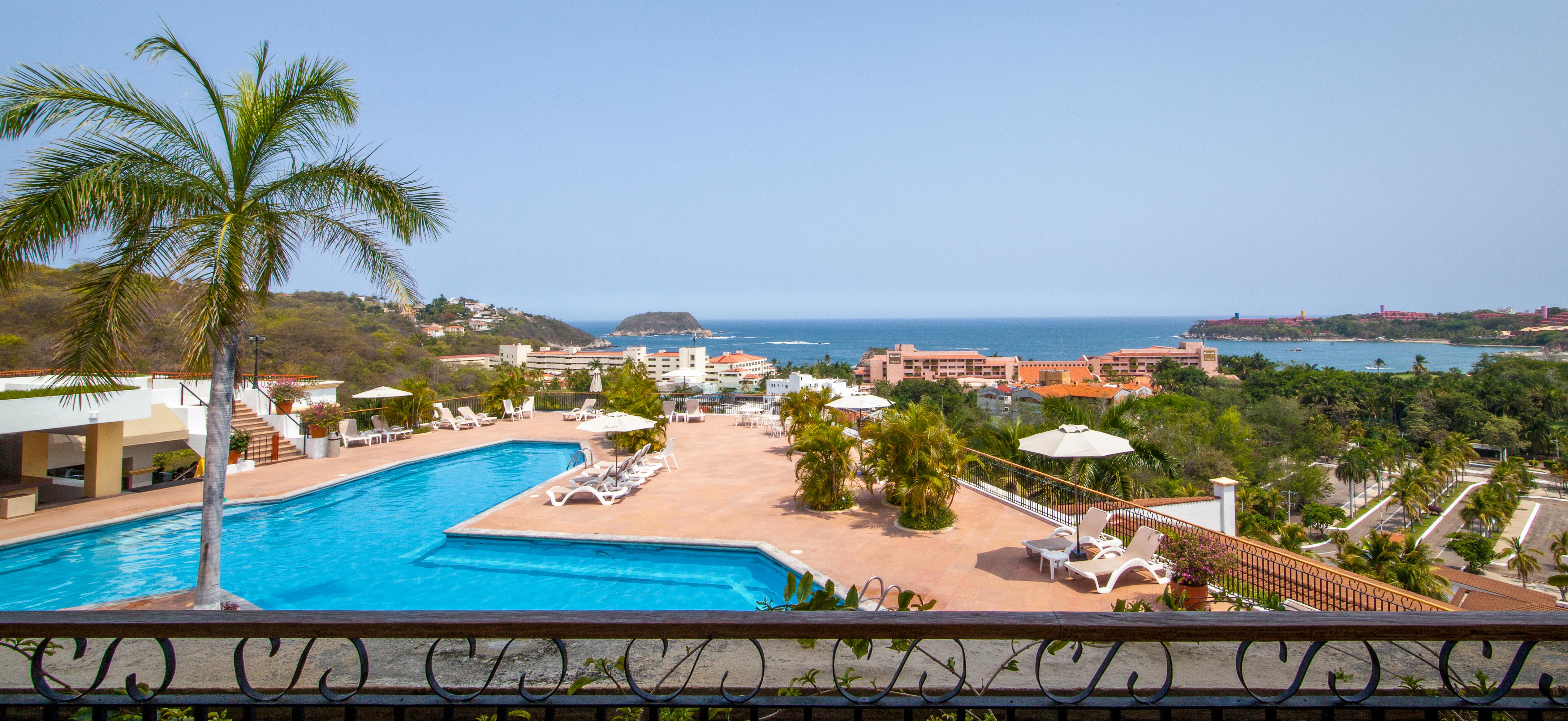 Park Royal Beach Huatulco Hotel Tangolunda Exterior photo